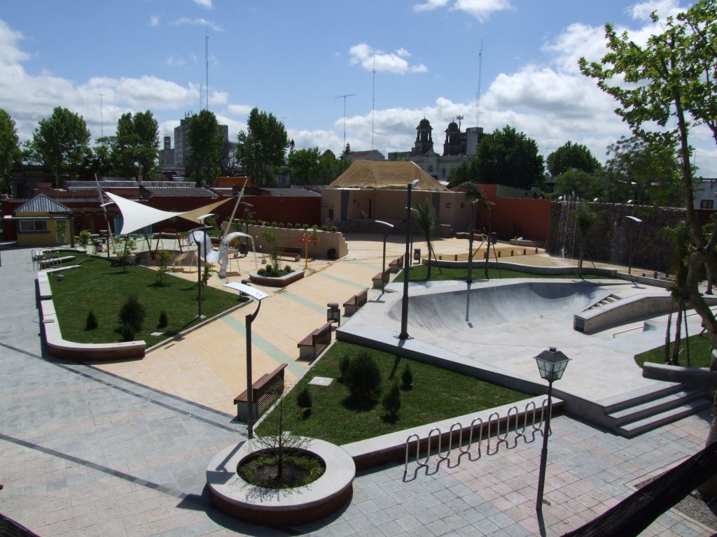 Plazoleta Walter Echeverría